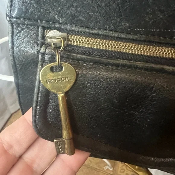 Fossil Bag Black Leather Crossbody Organizer Bag - Picture 3 of 9